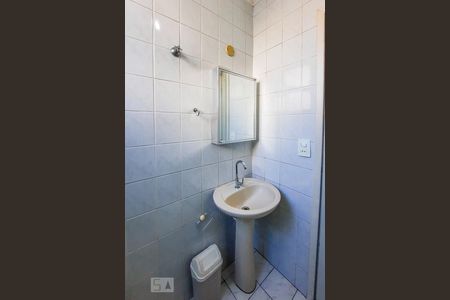 Apartamento para alugar com 70m², 2 quartos e 1 vaga Apartamento para alugar com 70m², 2 quartos e 1 vagaBanheiro