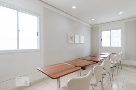 Apartamento à venda com 46m², 2 quartos e 1 vaga Apartamento à venda com 46m², 2 quartos e 1 vagaÁrea comum
