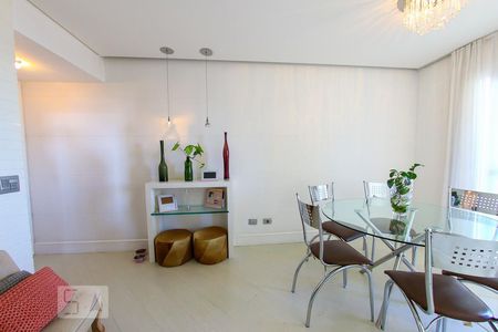 Sala de apartamento para alugar com 3 quartos, 76m² em Gopoúva, Guarulhos