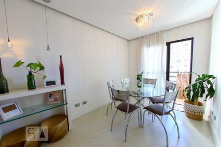 Apartamento para alugar com 76m², 3 quartos e 2 vagasSala