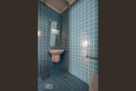 Casa à venda com 225m², 1 quarto e 2 vagas Casa à venda com 225m², 1 quarto e 2 vagasBanheiro 2