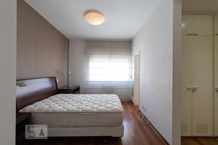 Apartamento à venda com 232m², 4 quartos e 3 vagasSuíte Master