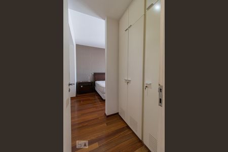 Apartamento à venda com 232m², 4 quartos e 3 vagasSuíte Master