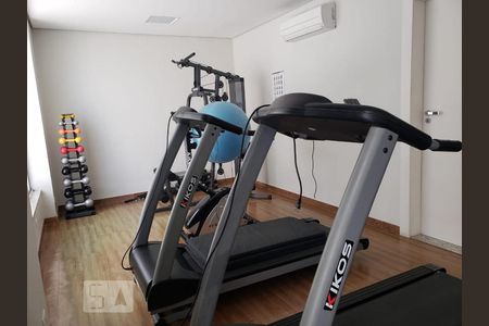 Apartamento à venda com 232m², 4 quartos e 3 vagasÁrea comum - Academia