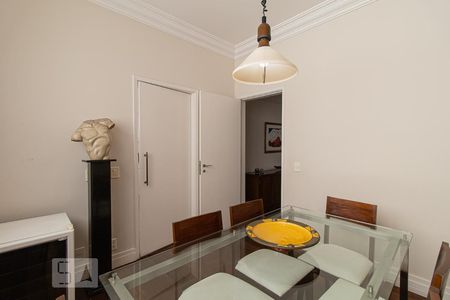 Apartamento à venda com 232m², 4 quartos e 3 vagasCopa