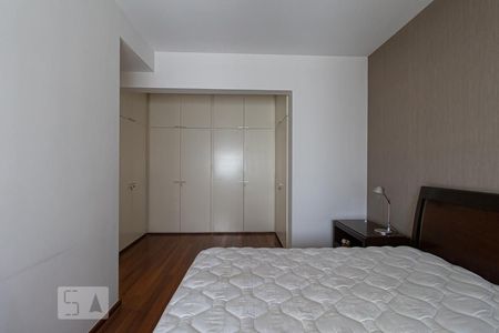 Apartamento à venda com 232m², 4 quartos e 3 vagasSuíte Master