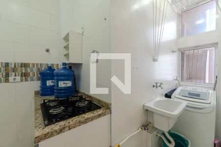 Cozinha e Área de Serviço de apartamento para alugar com 1 quarto, 42m² em Bela Vista, São Paulo