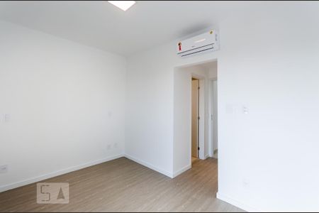 Suíte de apartamento para alugar com 1 quarto, 44m² em Ponta da Praia, Santos
