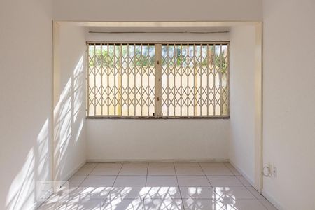 Sala de apartamento à venda com 2 quartos, 60m² em Glória, Porto Alegre