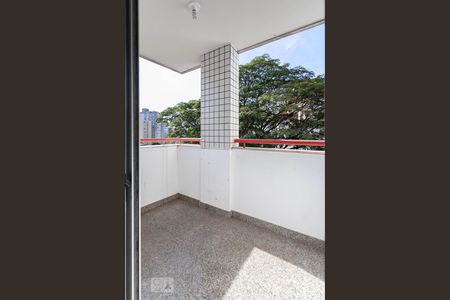 Varanda da sala  de apartamento à venda com 3 quartos, 100m² em São Pedro, Belo Horizonte