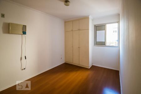Suíte de apartamento para alugar com 3 quartos, 98m² em Cambuí, Campinas