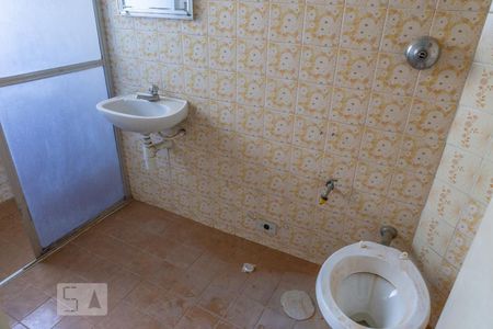 Banheiro de kitnet/studio para alugar com 1 quarto, 35m² em Campos Elíseos, São Paulo