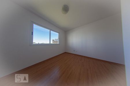 Suíte de apartamento para alugar com 3 quartos, 74m² em Vila Izabel, Curitiba