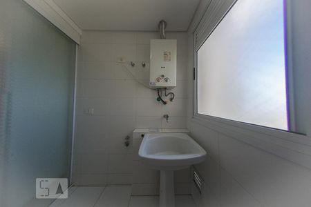 Apartamento para alugar com 74m², 3 quartos e 2 vagasDetalhe da área de serviço