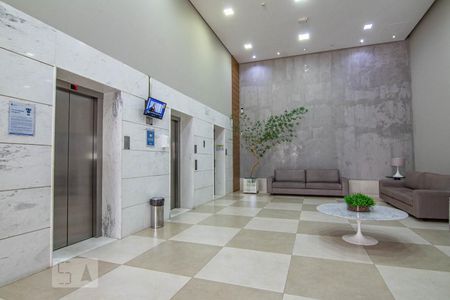 Studio à venda com 39m², 1 quarto e 1 vaga Studio à venda com 39m², 1 quarto e 1 vagaHall de Entrada