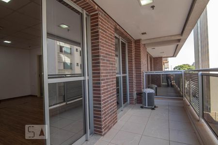 Studio à venda com 39m², 1 quarto e 1 vaga Studio à venda com 39m², 1 quarto e 1 vagaVaranda