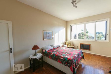 Suíte de casa à venda com 3 quartos, 230m² em Santa Tereza, Porto Alegre