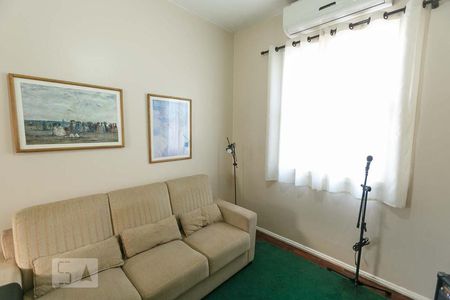 Sala 2 de casa à venda com 3 quartos, 230m² em Santa Tereza, Porto Alegre