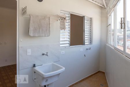 Casa para alugar com 40m², 1 quarto e 1 vaga Casa para alugar com 40m², 1 quarto e 1 vagaLavanderia