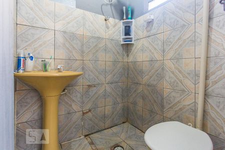 Banheiro 1 de casa à venda com 1 quarto, 400m² em Bela Vista, Osasco