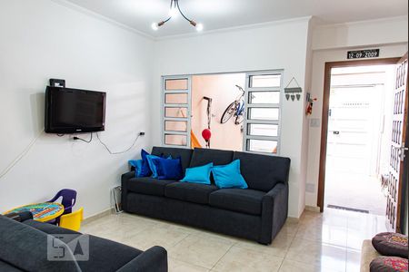 Sala de casa à venda com 3 quartos, 120m² em Vila Deodoro, São Paulo