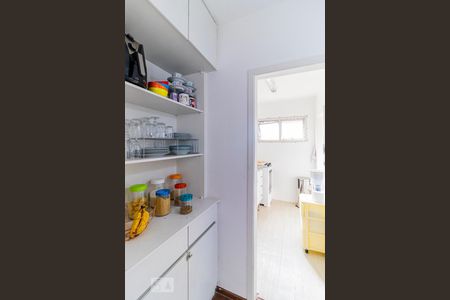 Apartamento à venda com 50m², 1 quarto e 1 vaga Apartamento à venda com 50m², 1 quarto e 1 vagaCorredor - Armário