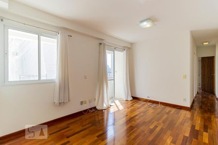 Sala de apartamento para alugar com 2 quartos, 55m² em Consolação, São Paulo