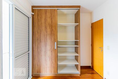 Apartamento para alugar com 55m², 2 quartos e 1 vagaQuarto 2 - Armário