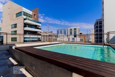 Apartamento para alugar com 55m², 2 quartos e 1 vagaPiscina