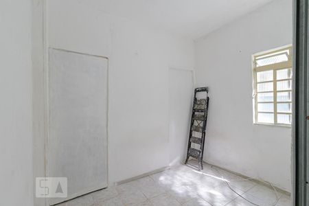 Quarto 2 de casa para alugar com 2 quartos, 80m² em Vila Nair, São Paulo