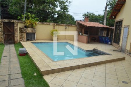 Casa de condomínio à venda com 364m², 3 quartos e 2 vagas Casa de condomínio à venda com 364m², 3 quartos e 2 vagasÁrea comum