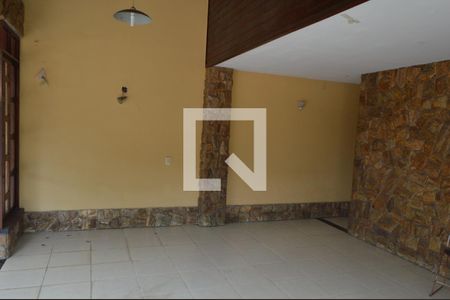 Casa de condomínio à venda com 364m², 3 quartos e 2 vagas Casa de condomínio à venda com 364m², 3 quartos e 2 vagasÁrea comum