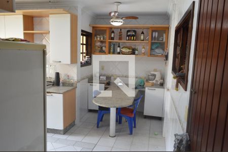 Casa de condomínio à venda com 364m², 3 quartos e 2 vagas Casa de condomínio à venda com 364m², 3 quartos e 2 vagasCozinha