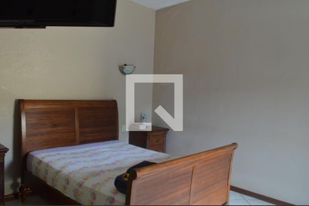 Casa de condomínio à venda com 364m², 3 quartos e 2 vagas Casa de condomínio à venda com 364m², 3 quartos e 2 vagasQuarto 2