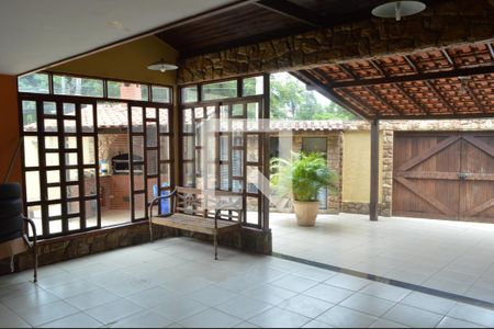 Casa de condomínio à venda com 364m², 3 quartos e 2 vagas Casa de condomínio à venda com 364m², 3 quartos e 2 vagasÁrea comum