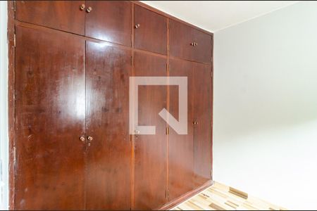 Quarto 1 de casa para alugar com 2 quartos, 70m² em Vila Guarani (z Sul), São Paulo