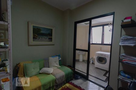 Apartamento à venda com 120m², 3 quartos e 2 vagasQuarto de Serviço