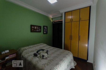 Apartamento à venda com 120m², 3 quartos e 2 vagasQuarto 1