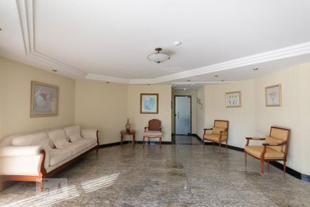 Apartamento à venda com 120m², 3 quartos e 2 vagasHall