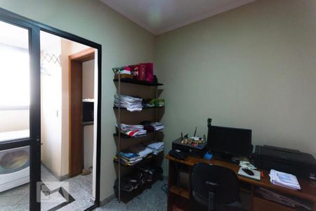 Apartamento à venda com 120m², 3 quartos e 2 vagasQuarto de Serviço