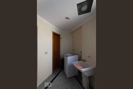 Apartamento à venda com 120m², 3 quartos e 2 vagasÁrea de Serviço