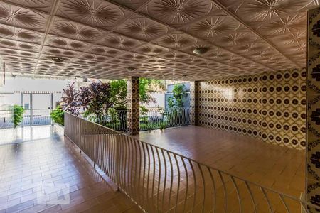 Apartamento à venda com 75m², 2 quartos e 1 vaga Apartamento à venda com 75m², 2 quartos e 1 vagaÁrea comum