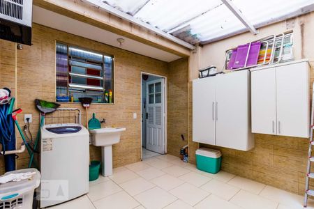 Apartamento à venda com 75m², 2 quartos e 1 vaga Apartamento à venda com 75m², 2 quartos e 1 vagaÁrea de Serviço