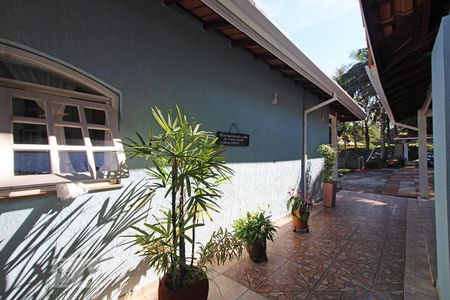 Casa para alugar com 1600m², 6 quartos e sem vagaCorredor