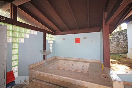Casa para alugar com 1600m², 6 quartos e sem vagaJacuzzi
