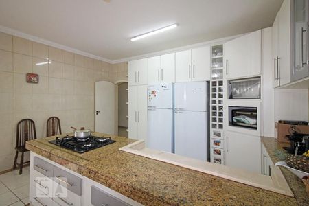 Casa para alugar com 1600m², 6 quartos e sem vagaCozinha