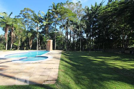Casa para alugar com 1600m², 6 quartos e sem vagaPiscina