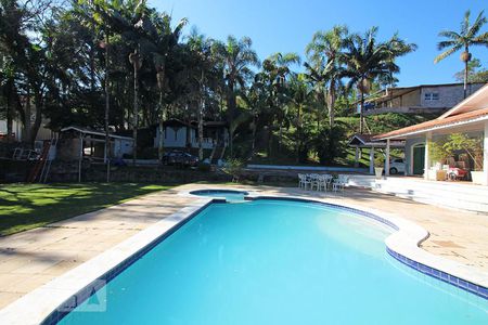 Casa para alugar com 1600m², 6 quartos e sem vagaPiscina