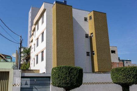 Apartamento à venda com 59m², 2 quartos e 1 vagaFachada