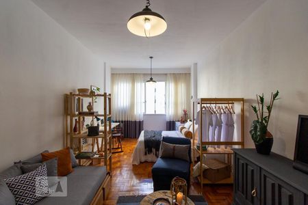Sala de kitnet/studio para alugar com 1 quarto, 45m² em Centro, Rio de Janeiro